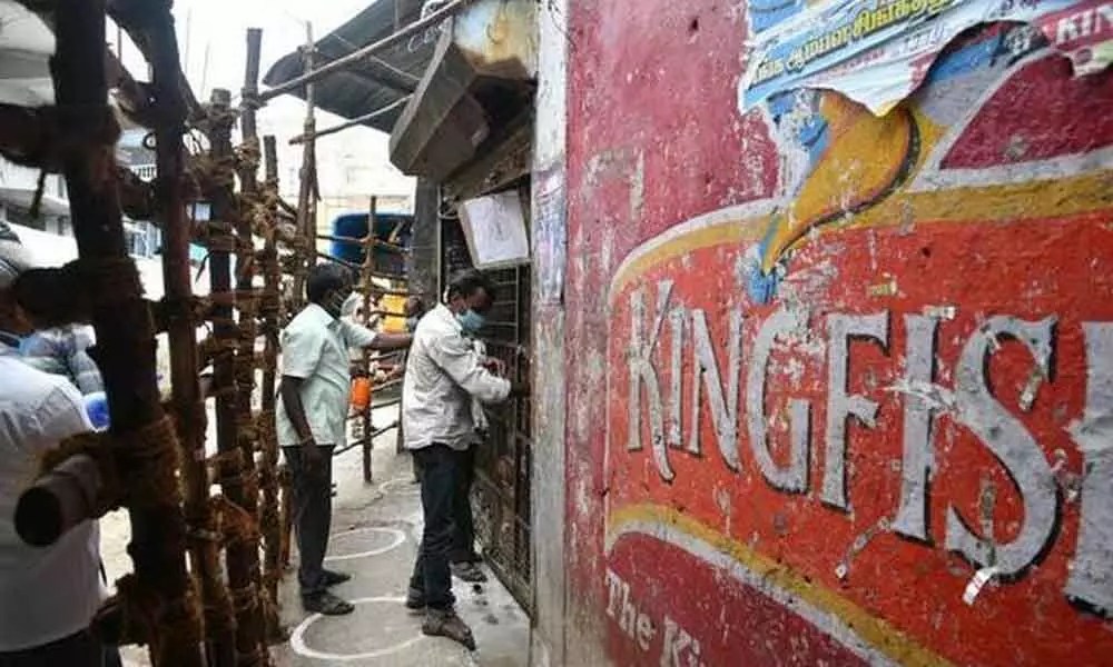 Government Of Tamil Nadu Has Banned The Sale Of Alcoholic Beverages In PollBound Areas