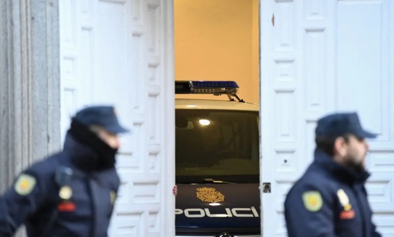 Gestor arrested in Salamanca after €400 residency scam