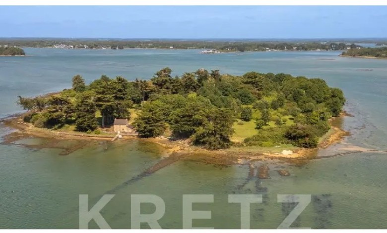 Private island off France lists at €2.49m