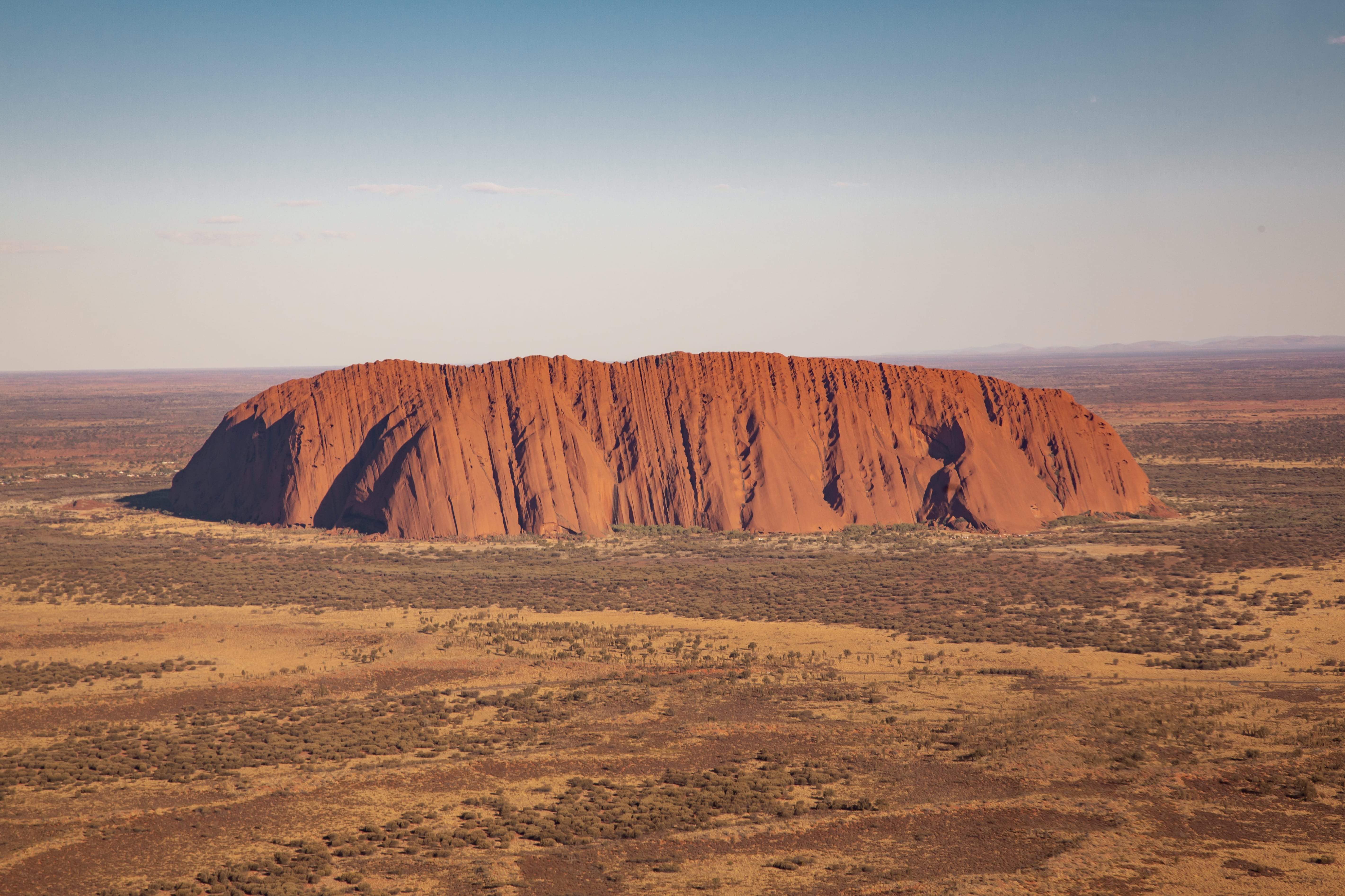Uluru Tour Mulgas Adventures RocktoRock Tour Backpacker Deals