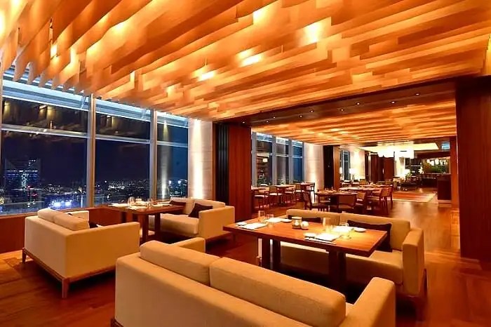 4 Restaurants Near Petronas Twin Towers You Must Visit In