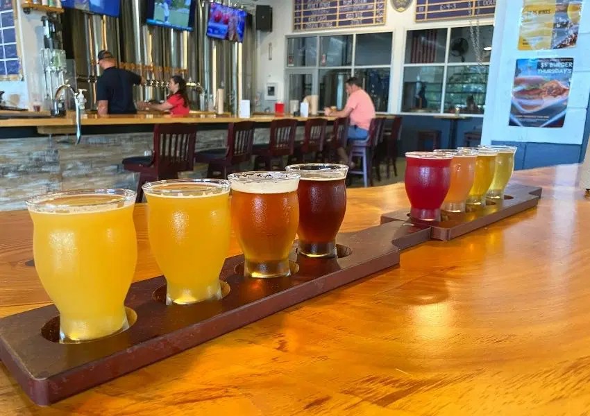 10+ Best Sports Bars Jacksonville FL