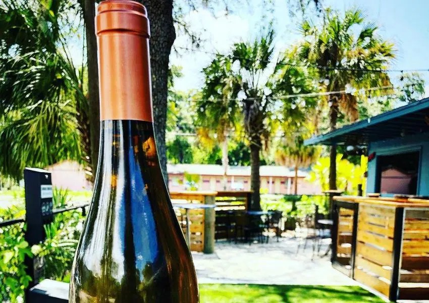 Guide to Our Favorite Bars in Seminole Heights UNATION