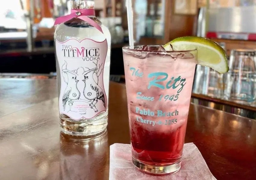 The 7 Best Bars in Jacksonville Beach UNATION