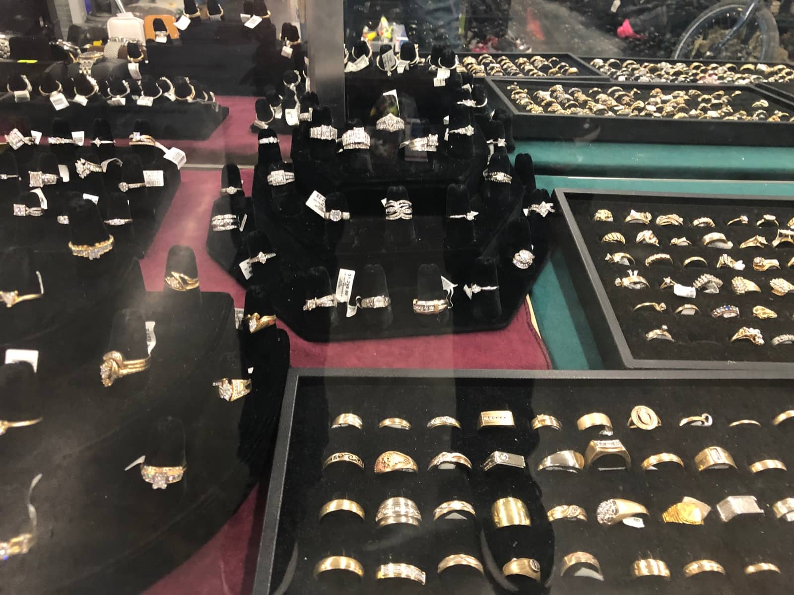 Can I Pawn A Engagement Ring at Dianne Soto blog