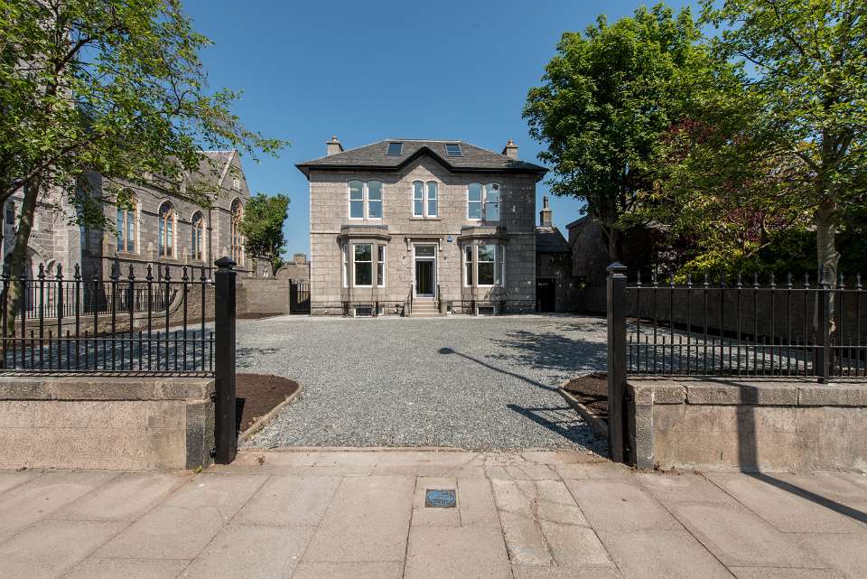 5 Carden Place North Group