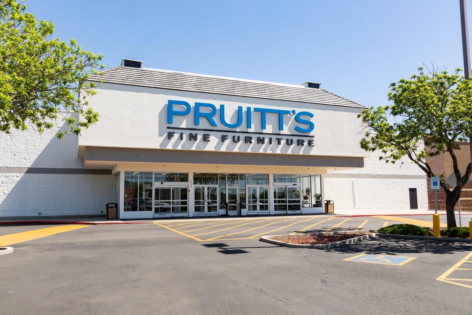 Pruitt’s Fine Furniture