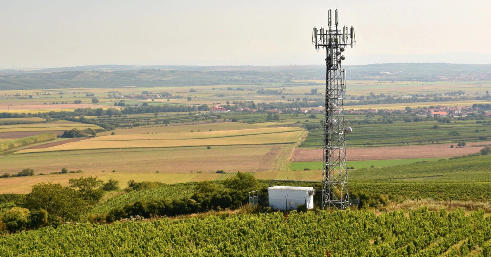 What Cell Phone Towers Does Spectrum Mobile Use? Navi