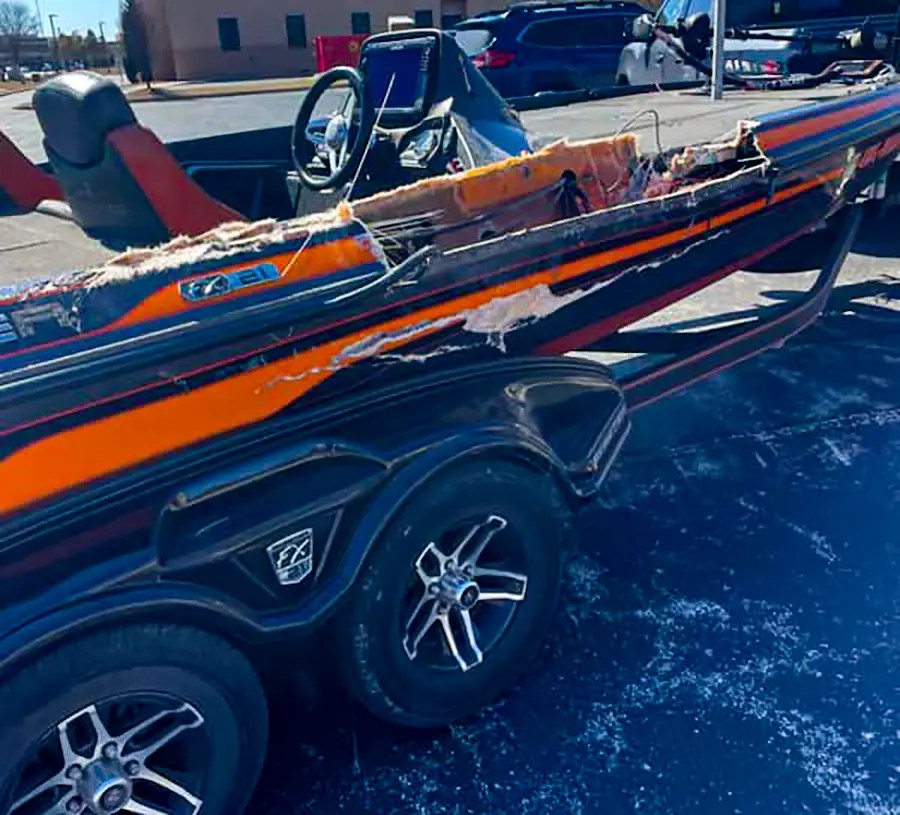 Boat Accident on Lake Tenkiller Injures Two Anglers Wired2Fish