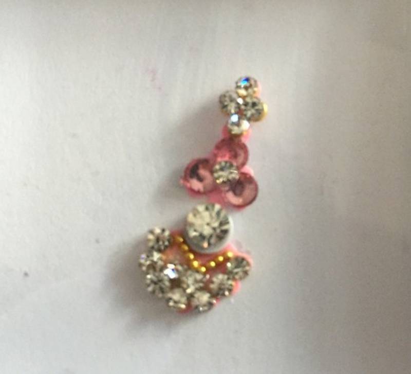 single baby pink bindi with crystal decorations Kamal's Fashion 671680