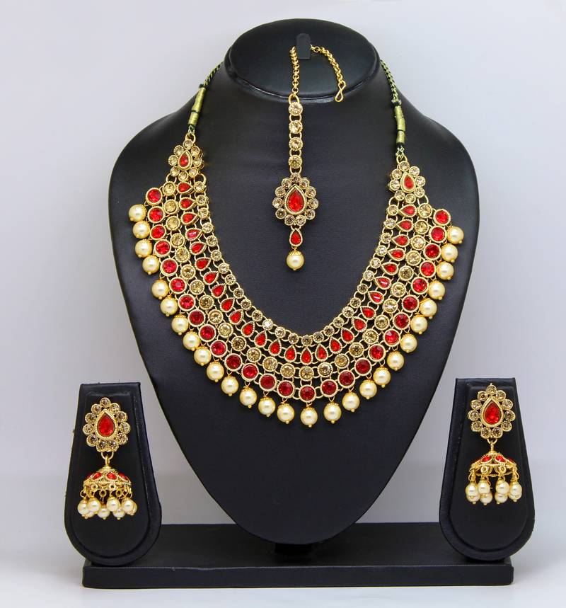 Red diamond necklaces UMANGNX 2460857