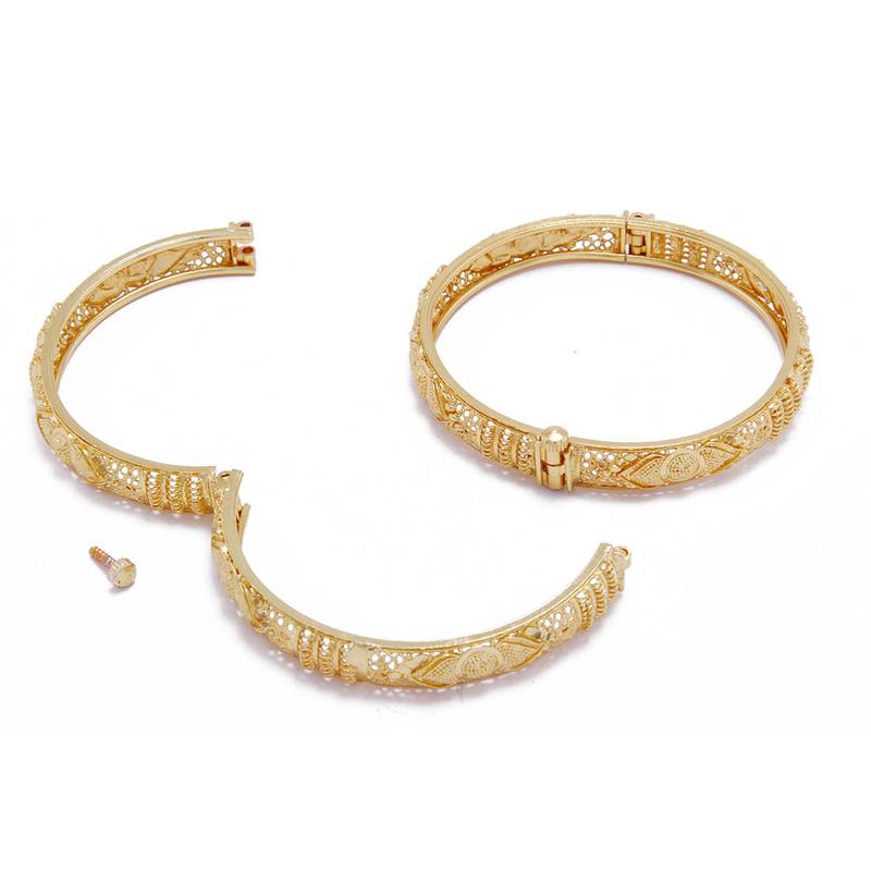 Gold crystal banglesandbracelets KALAPURI 2469334