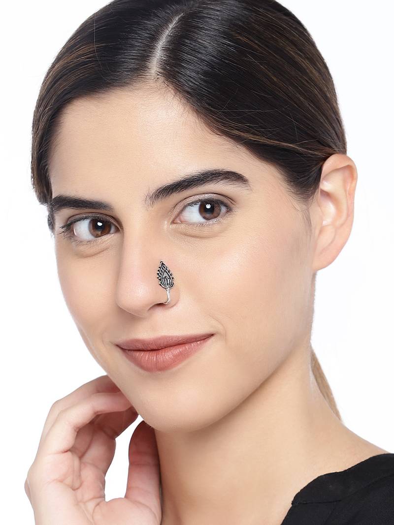 Silver nosering Tipsyfly 2929766
