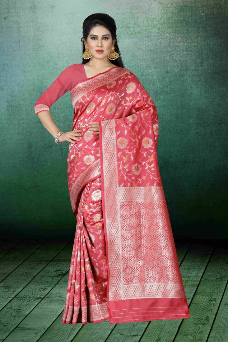 Baby pink woven kanchipuram silk saree with blouse