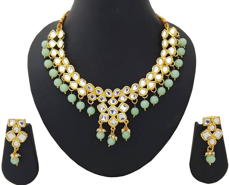 Green pearl necklacesets Passion Bazaar 3114232