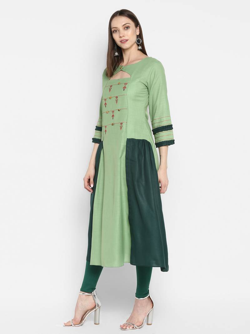 Lightgreen embroidered cotton silk embroideredkurtis Aelicia 3257033