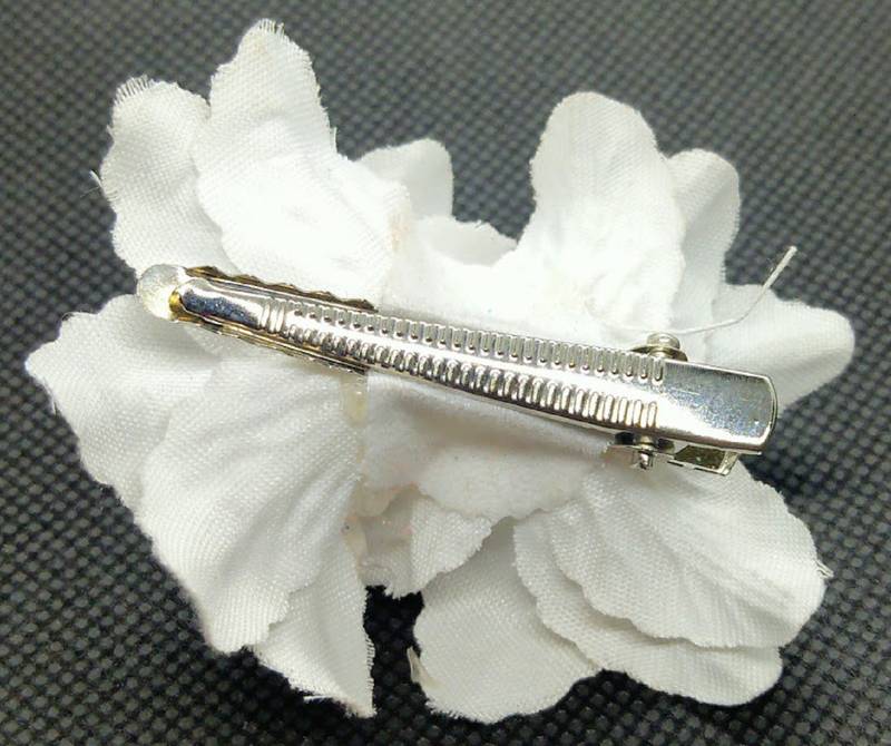 White hairaccessories Mokshi Collections 3295186