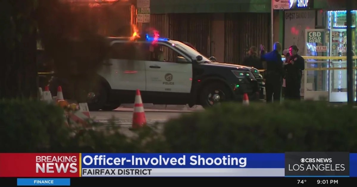 LAPD investigate officerinvolved shooting near Melrose and Fairfax(023)