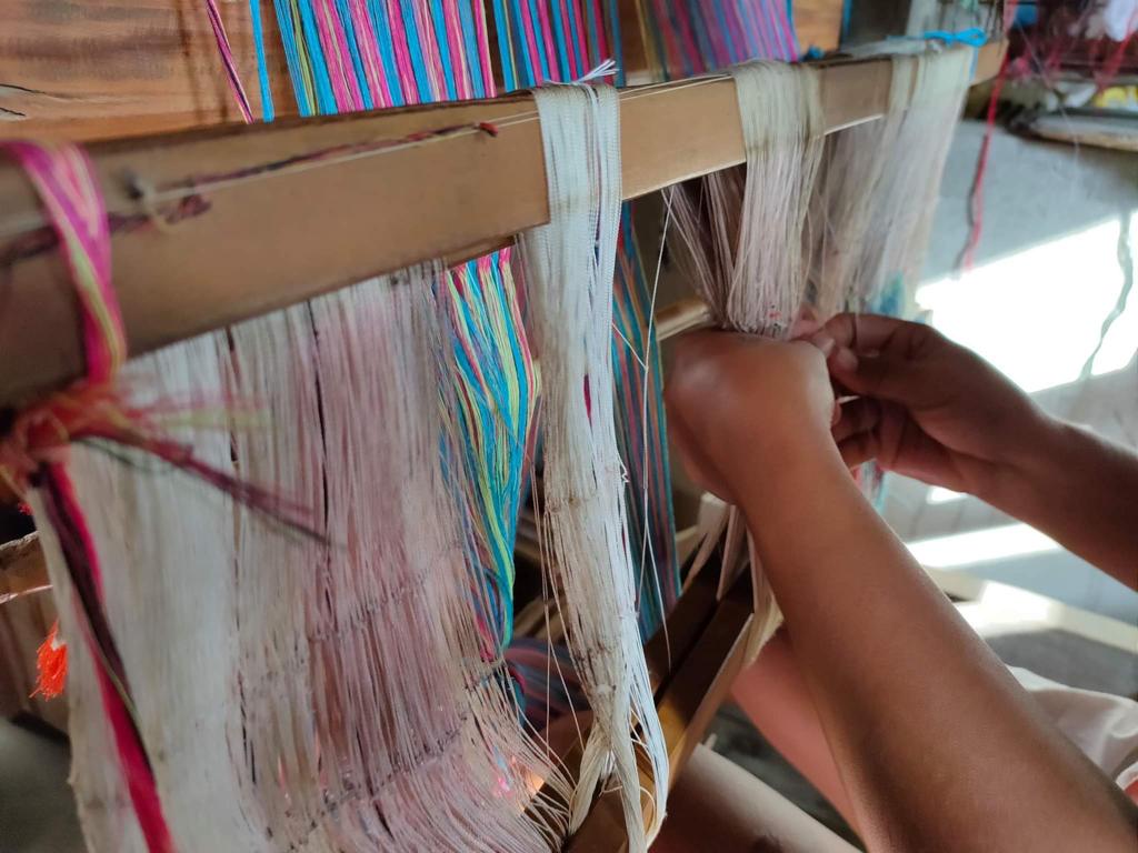 Support the weaving industry from home Likhang HABI goes online