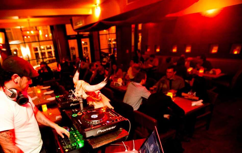 Best Happy Hour Bars in Montreal 5 à 7 Montreal’s top 11 happy hours