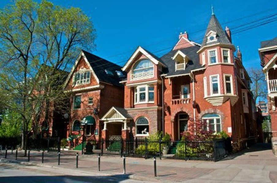 The Madison Avenue Pub A Bar in Toronto, ON Thrillist