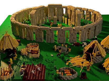 World's Most Famous Monuments in LEGO form by Warren Elsmore - Thrillist