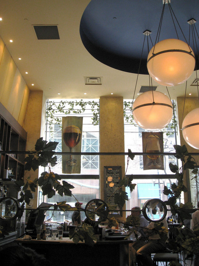 The best beer bars in Toronto Thrillist