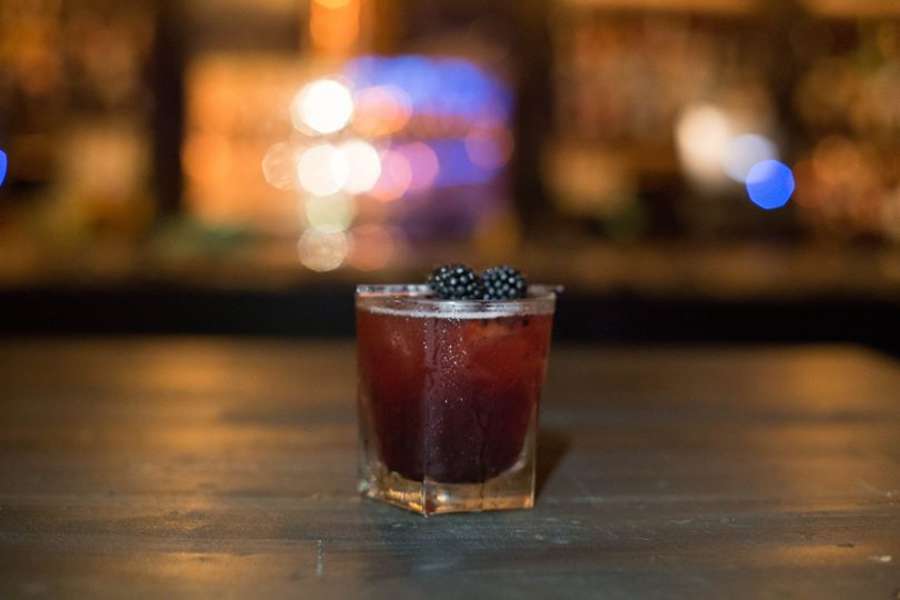 Stone's Throw: A Bar in Houston, TX - Thrillist
