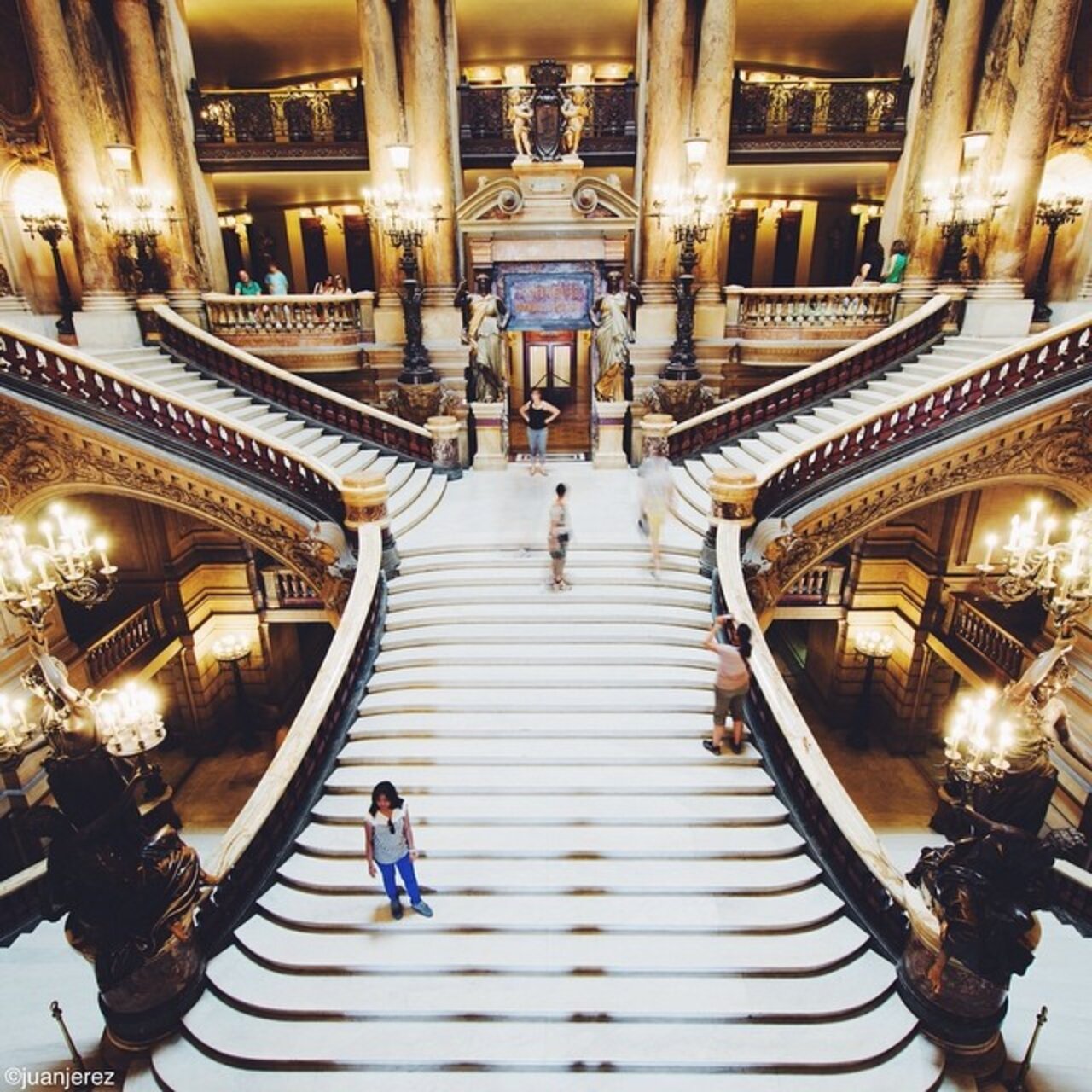 10 best France Instagram accounts Thrillist