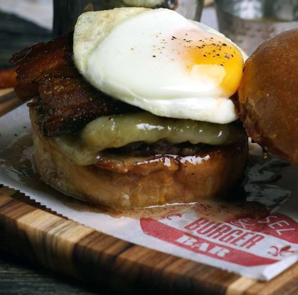 Mussel & Burger Bar A Restaurant in Louisville, KY Thrillist