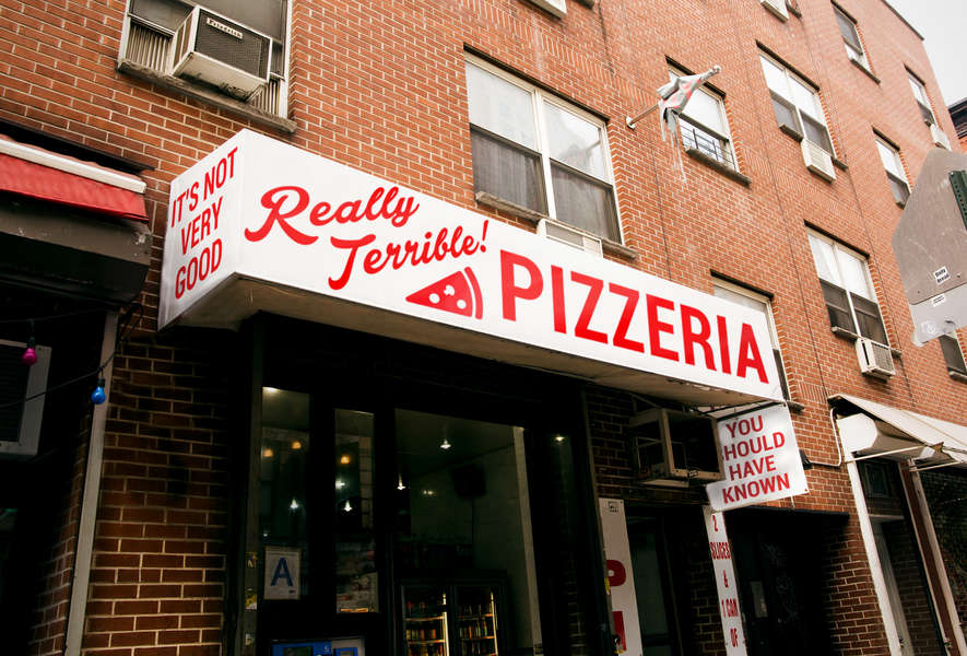 How To Tell You Are In A Bad NYC Pizza Place Thrillist