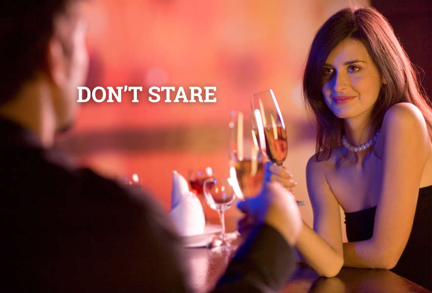 How to Flirt With A Girl at the Bar, According to Women 17 Dating