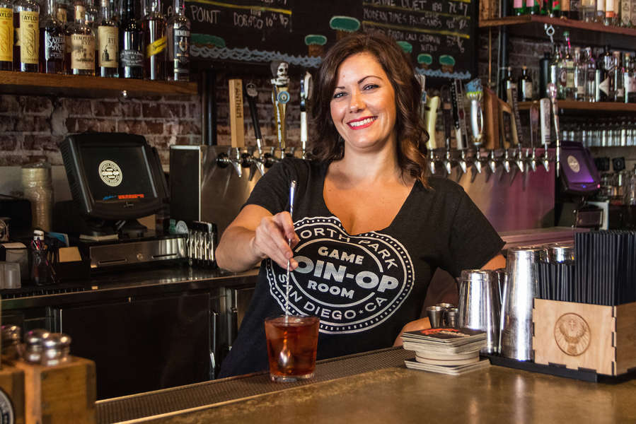 8 San Diego Female Bartenders You Should Know Thrillist