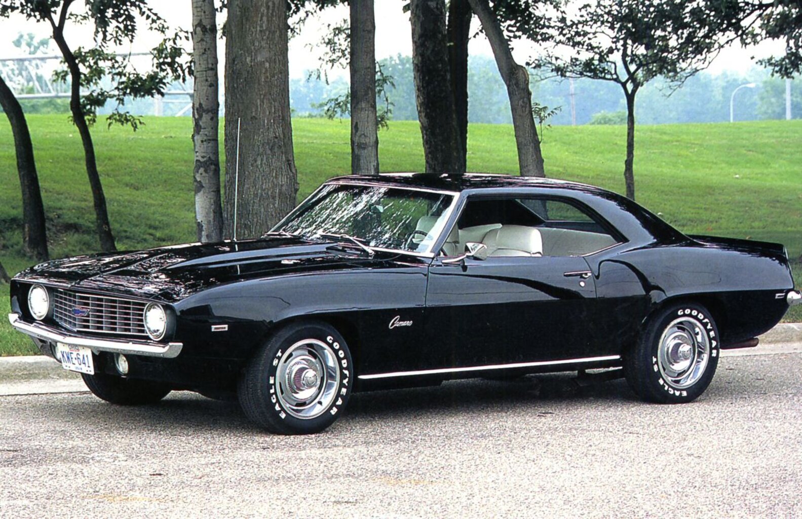 10 Basic Cars That Are Secretly Fast The Best Sleeper Cars Thrillist