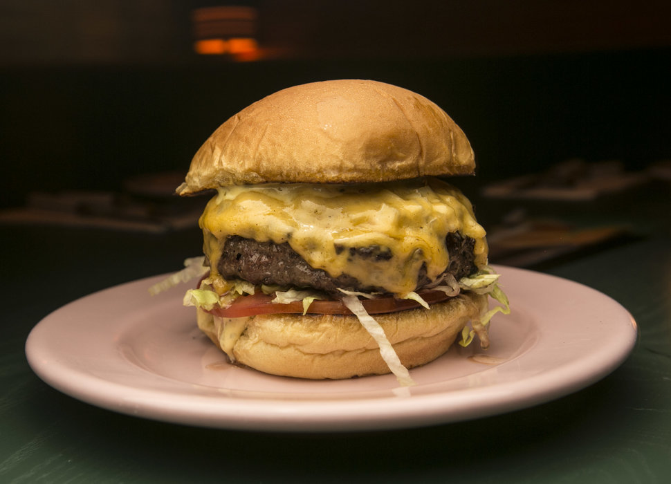 Best Burgers in NYC A Definitive Guide to New York Hamburger Spots