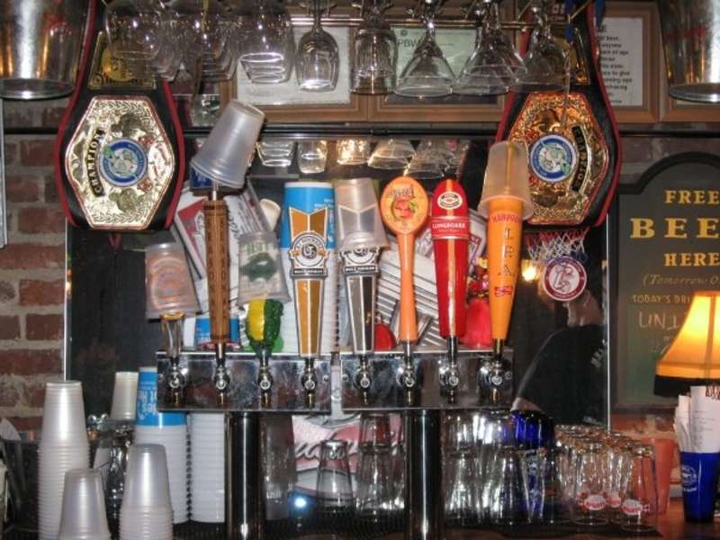 Burns Alley A Bar in Charleston, SC Thrillist