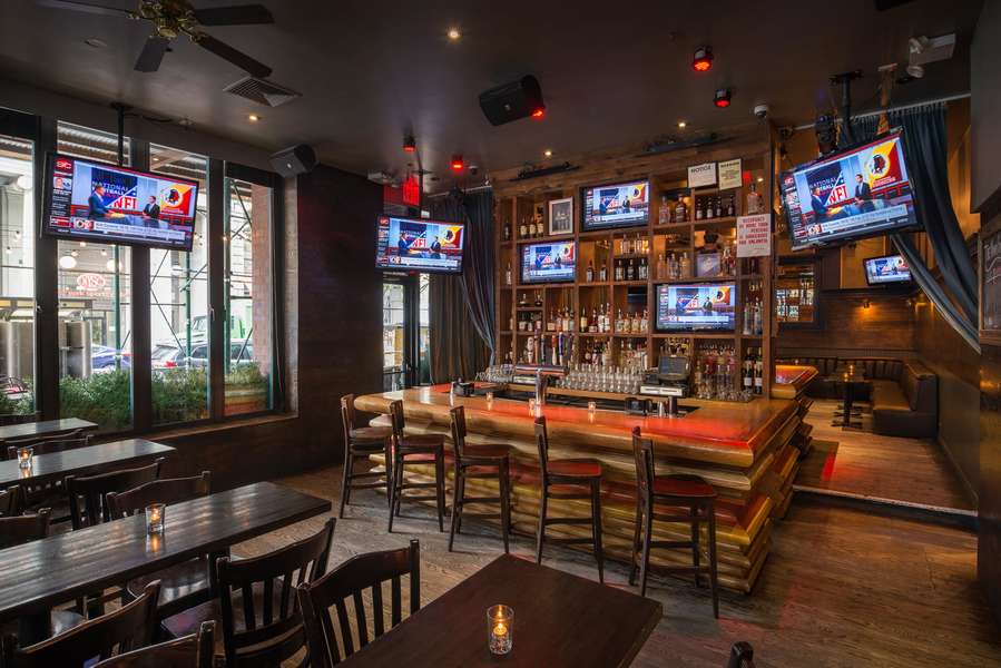 SideBAR A Bar in New York, NY Thrillist