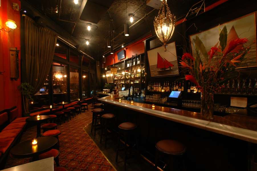 Galway Hooker A Bar in New York, NY Thrillist