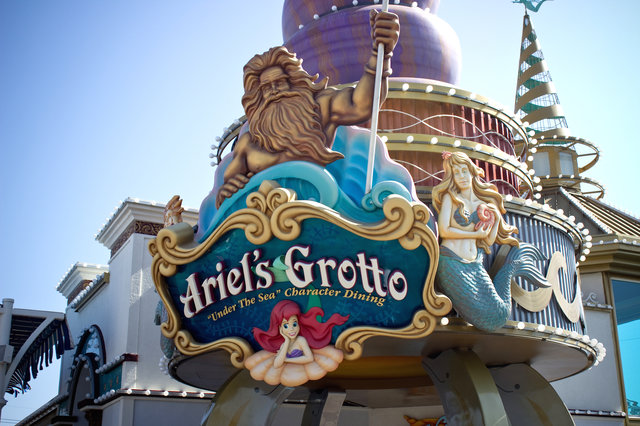 Best Disneyland Restaurants and Places to Eat Thrillist