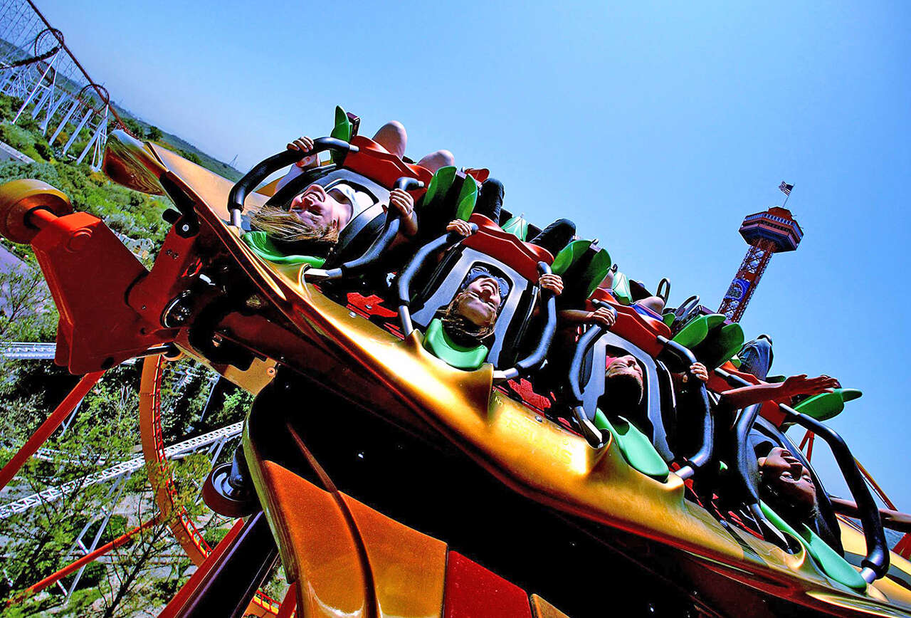 Best Tips For Six Flags La - Thrillist