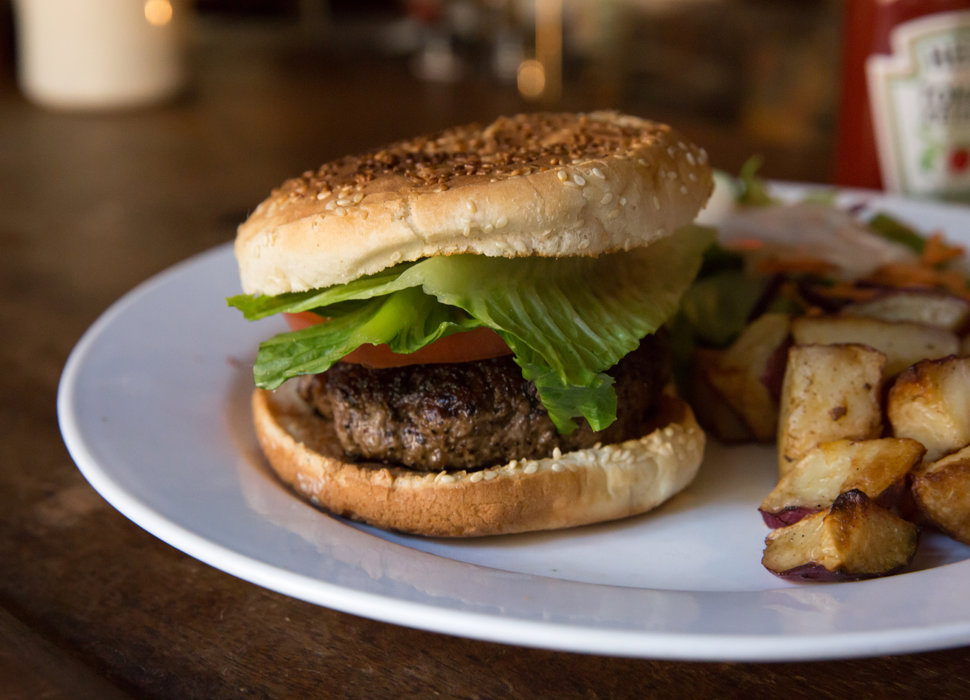 Best Burgers in NYC A Definitive Guide to New York Hamburger Spots