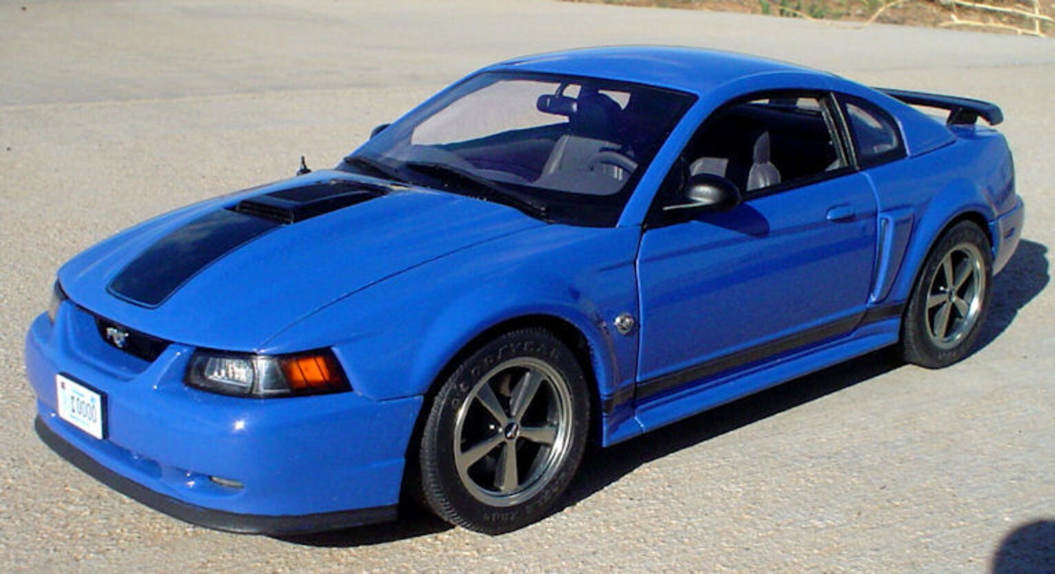 Custom Diecast Model Cars for Sale Buy a 1/18 Scale Car Thrillist