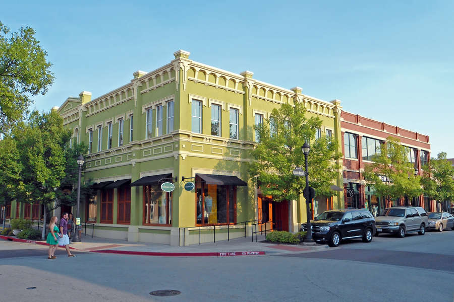 Best Dallas, Texas Suburbs to Live, Drink, and Eat In Thrillist