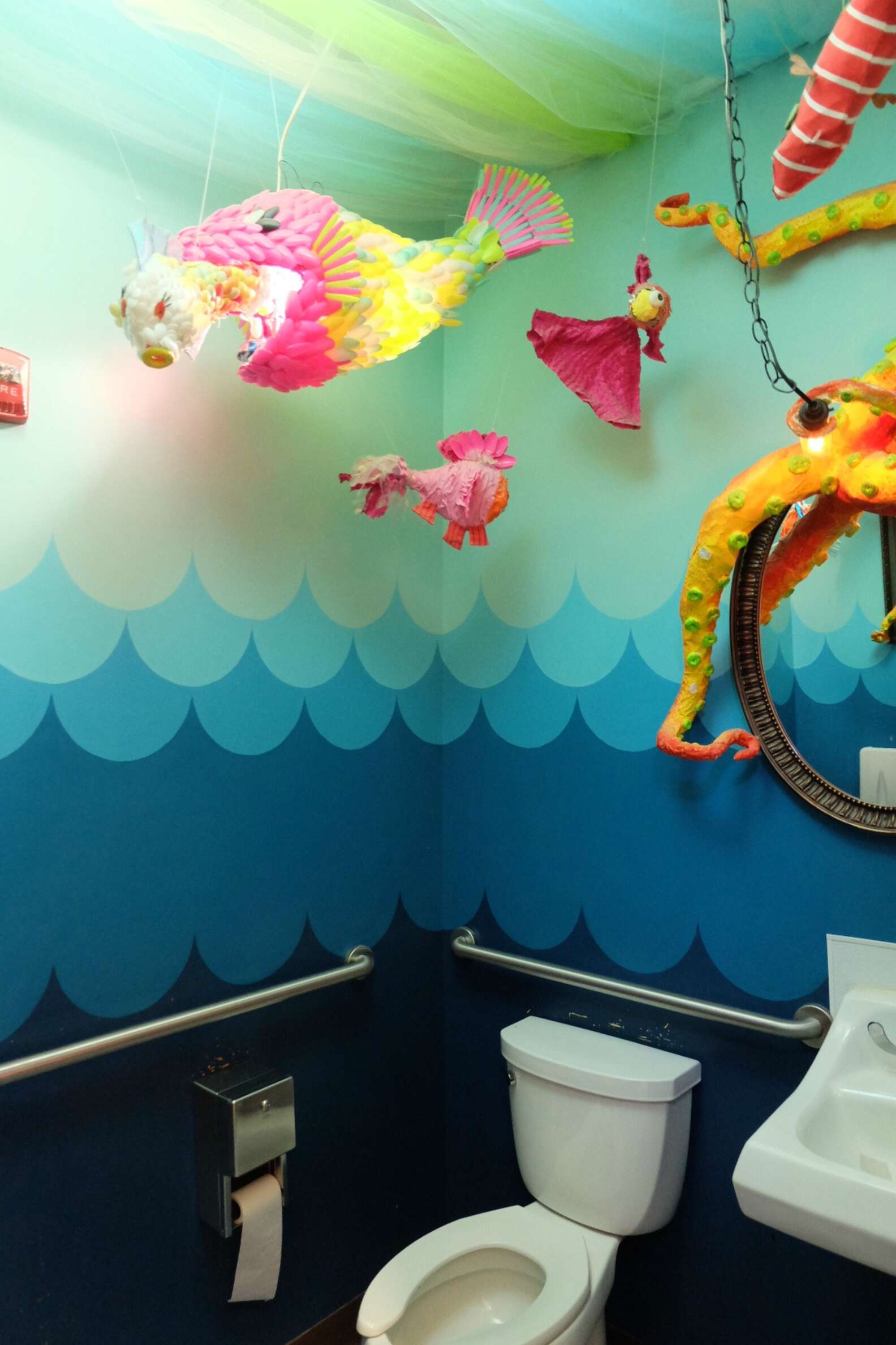 Best Public Bathrooms in America, Ranked Thrillist