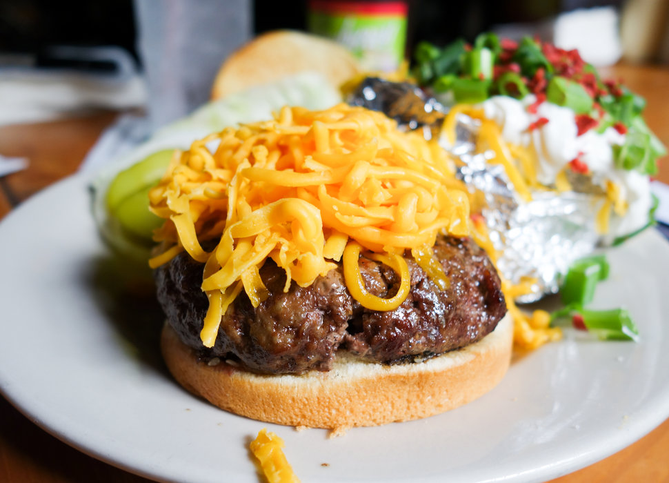 Burger Restaurants in New Orleans for the Best Hamburger Burger Quest