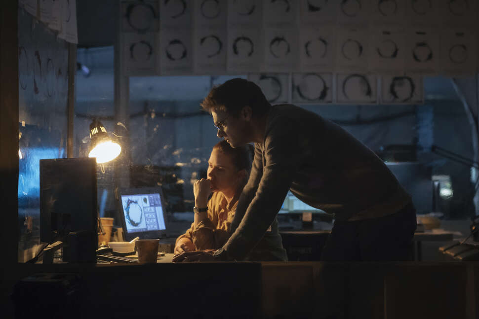 Arrival Movie How Amy Adams Oscars Contender Gets Science