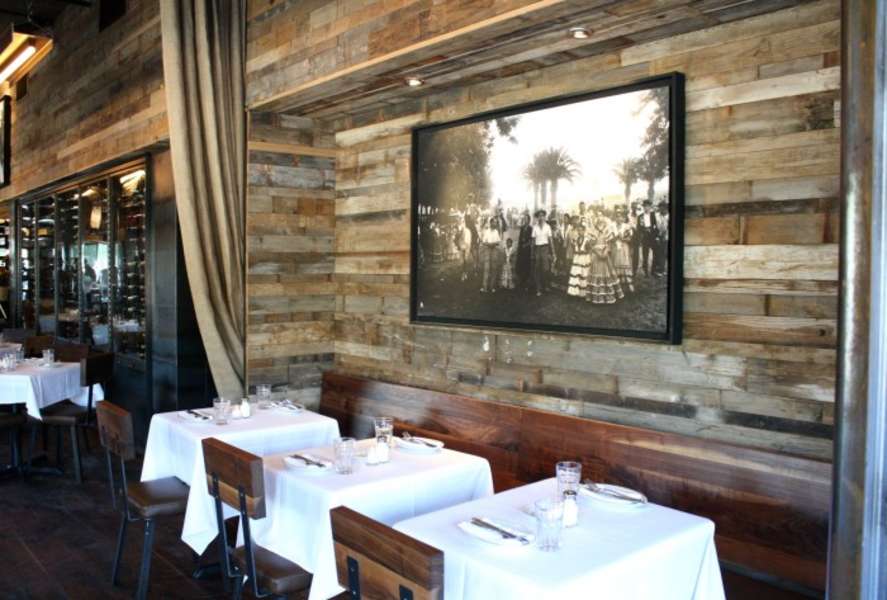 Barcelona Wine Bar Drink Thrillist Atlanta