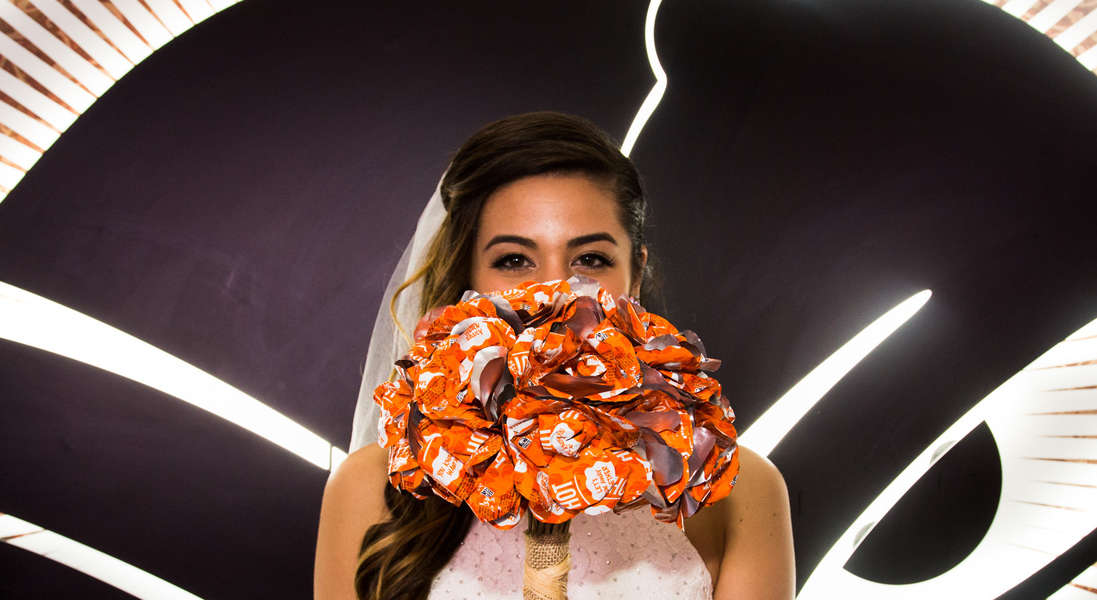 Taco Bell Wedding Dress BrideToBe Creates Dress With Burrito