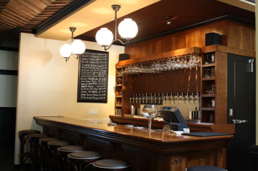 ØL Beer Cafe & Bottle Shop A Bar in Walnut Creek, CA Thrillist