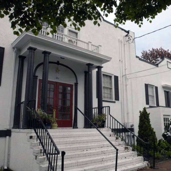 The Elm A Bar in Southampton, NY Thrillist